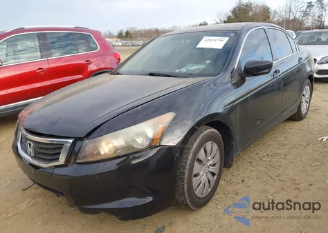 2010 Honda Accord 2.4 Lx z USA, uszkodzony, nr VIN 1HGCP2F3XAA164178